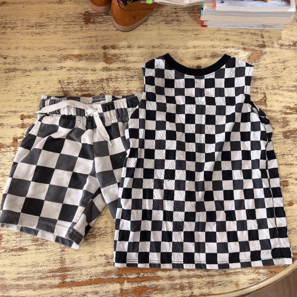 Cat & Jack Checkerboard Set • XS 4/5 • Tank + Shorts + T-shirt • Black & White